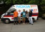 Team Rockrs sa sanitetskim vozilom