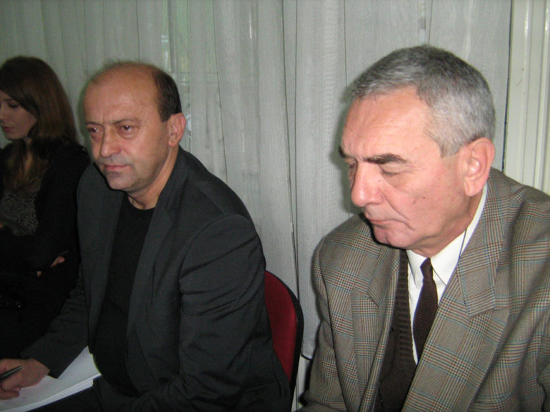 Su­ton ili kraj biv­šeg gi­gan­ta