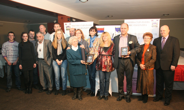 Pri­zna­nja naj­u­spe­šni­jim