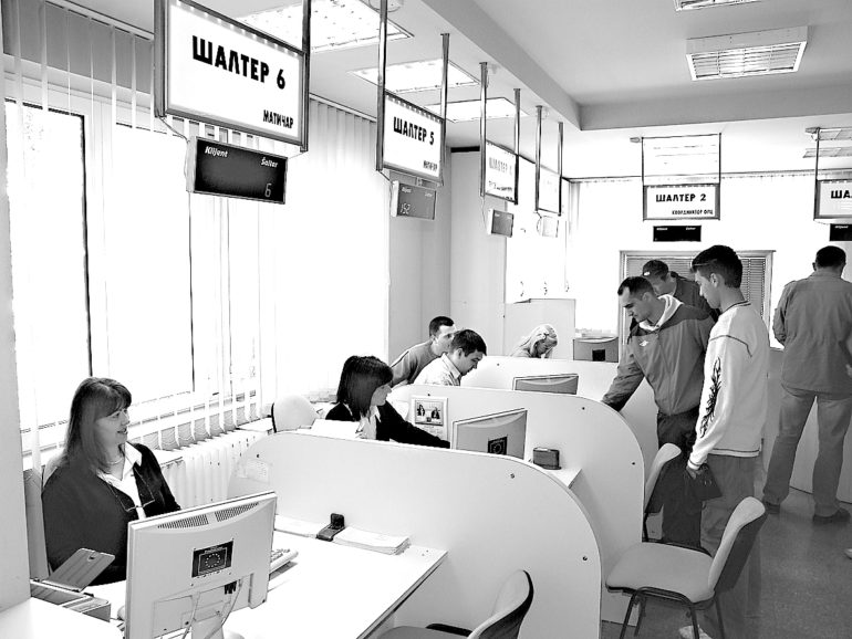 Pred šalterima 60.000 stranaka