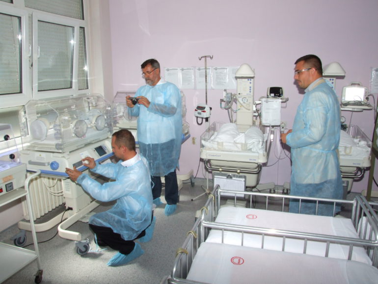 Inkubatori za mitrovačko porodilište