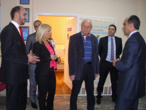 Представници покрајине у Дому здравља