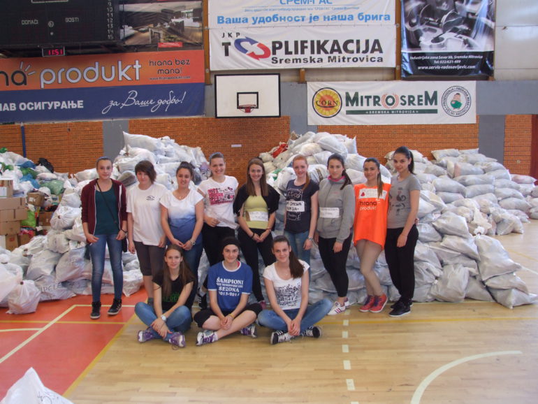 Mitrovačka hala centar volontera