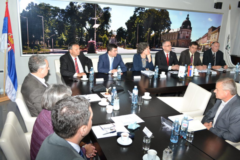 Za efikasniju upravu