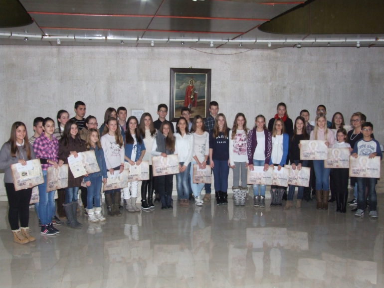 DODELJENO 59 SVETOSAVSKIH POVELJA