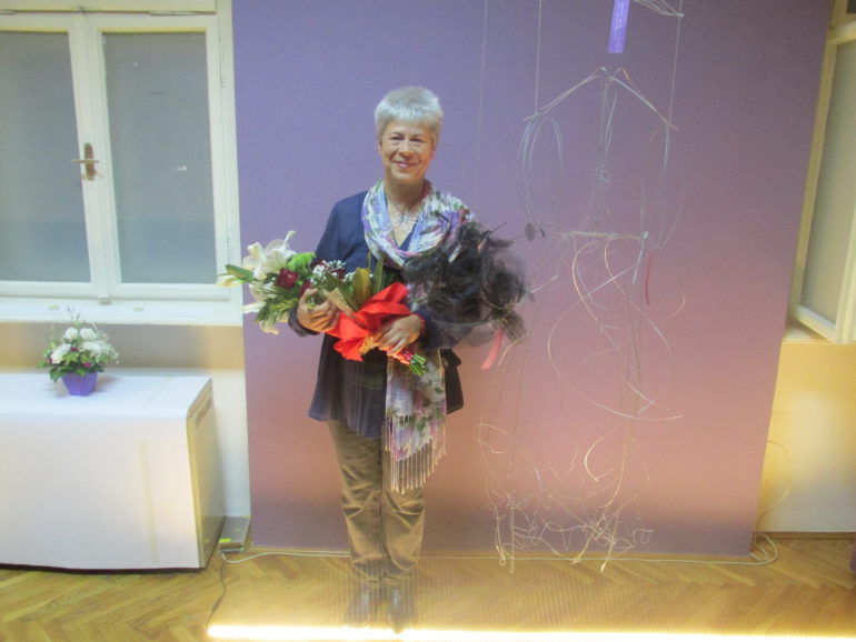 IZLOŽBA SKULPTURA OD ŽICE LJILJANE VOJVODIĆ