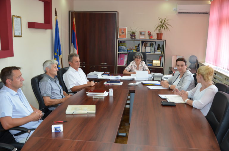 Tri miliona za javne radove
