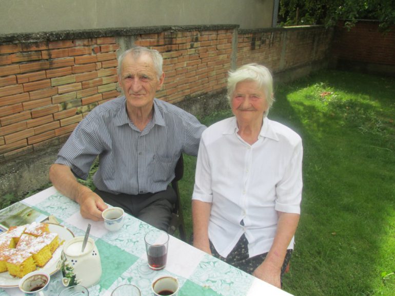 Ljubav koju ni godine nisu okrunile