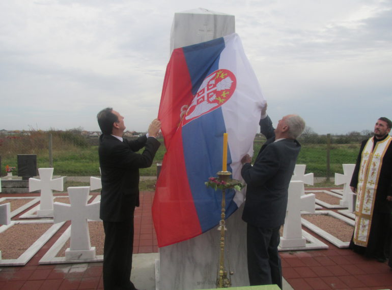 OTKRIVEN SPOMENIK PALIM BORCIMA U VELIKOM RATU