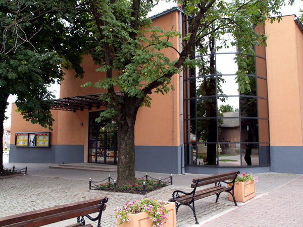 „Kolo“ za 08.mart