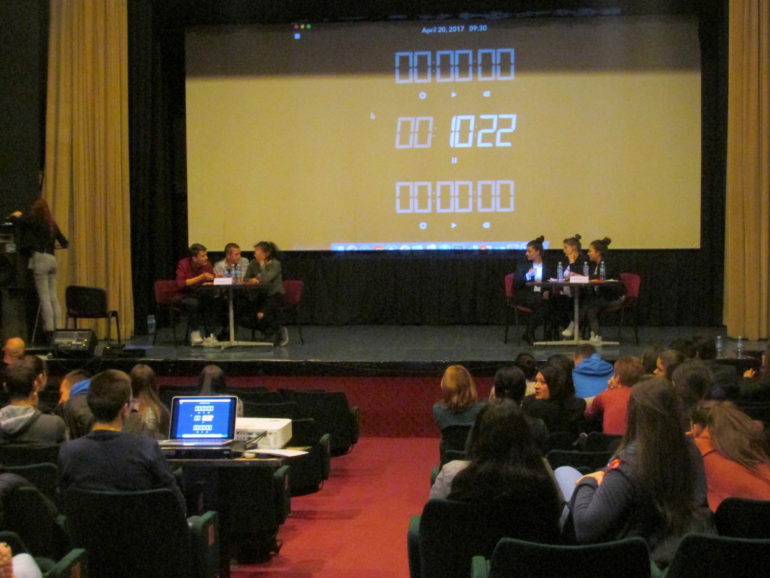 MEĐUOPŠTINSKO TAKMIČENJE SREDNJOŠKOLACA U DEBATOVANJU