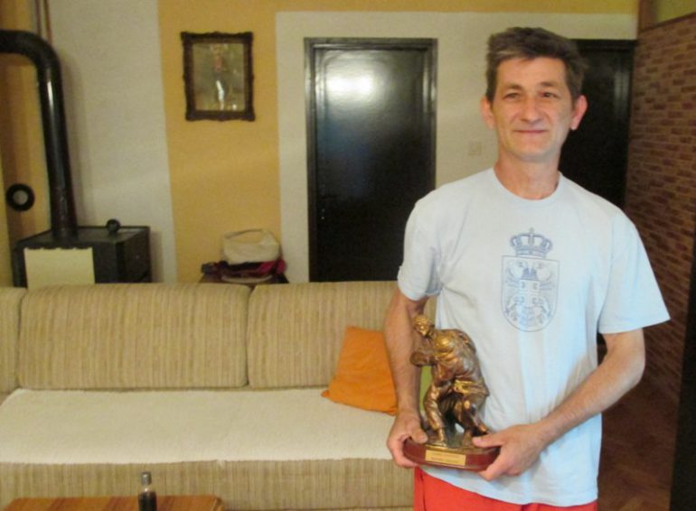 Životnom energijom razgoni tamu