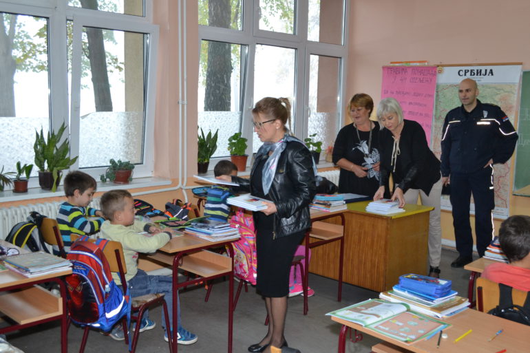 Prvaci uče o bezbednosti u saobraćaju