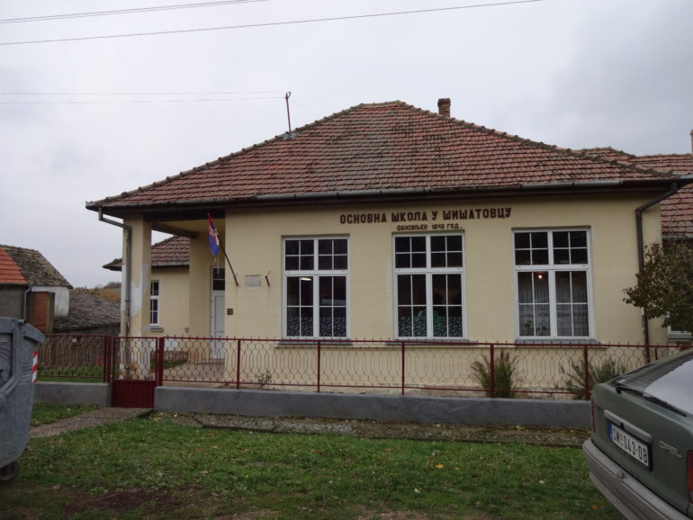 Šišatovac ne da školu