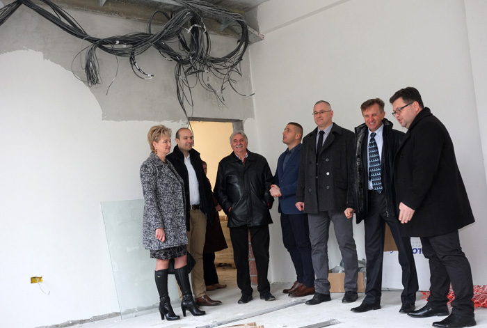 Krajem marta završetak škole u Mačvanskoj Mitrovici