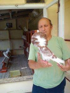 JOVICA BOZIC SA PERIKEROM.JPG