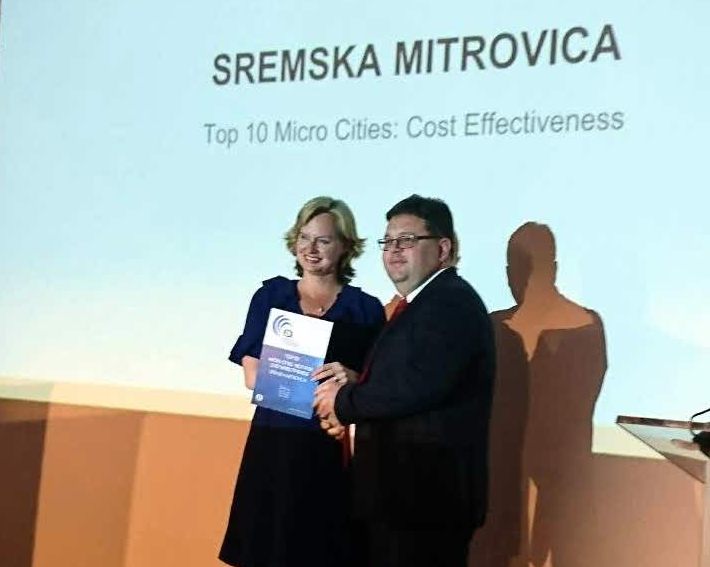 Uručeno priznanje Financial Times-a Sremskoj Mitrovici