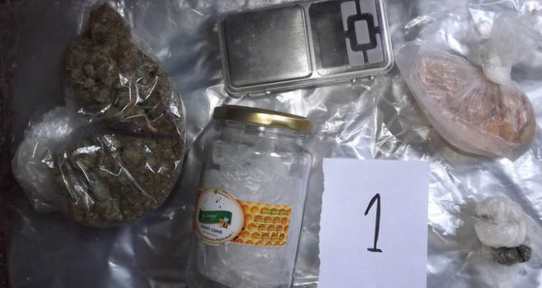 Zaplenjen ekstazi, kokain, marihuana