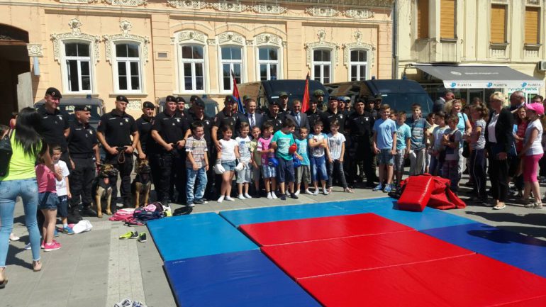 Donacija Grada Policijskoj upravi