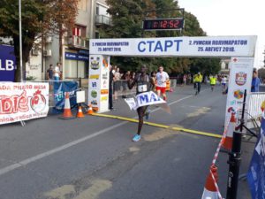 Pobednik Kenijac Ajzak Kimutai Ngeno