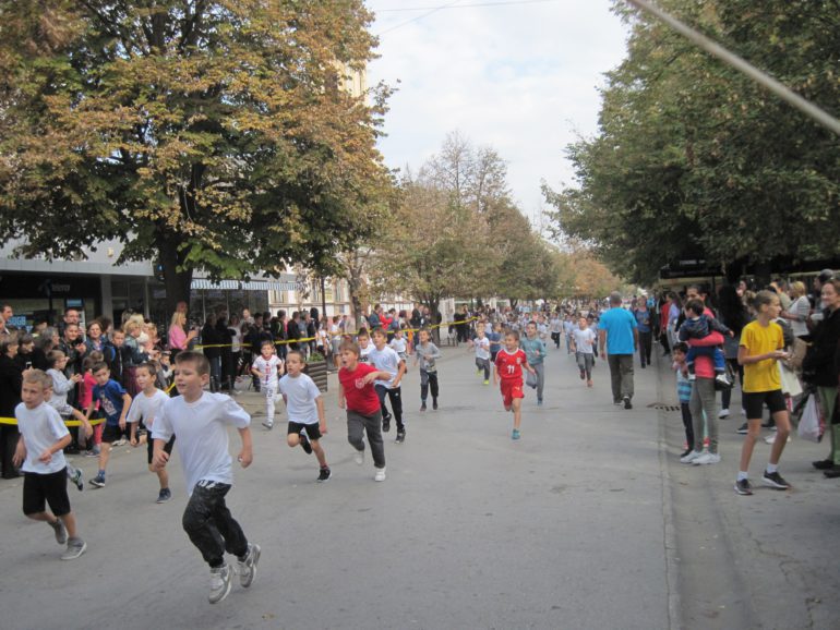 Ulične trke povodom Dana oslobođenja opštine Inđija