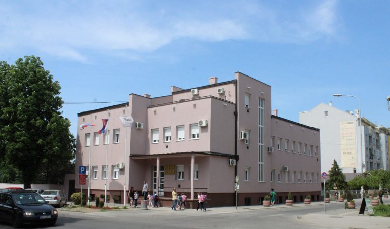 Opština Ruma dodeljuje 100 stipendija