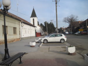 Parking u Maradiku (2)