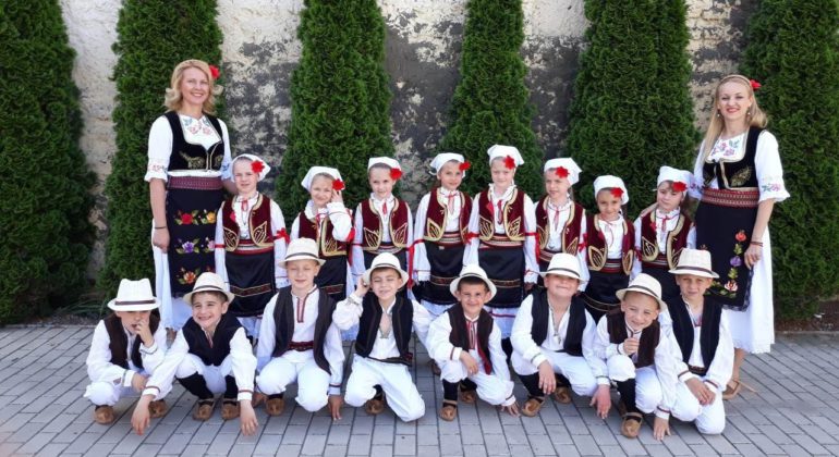 Upoznavanje sa korenima