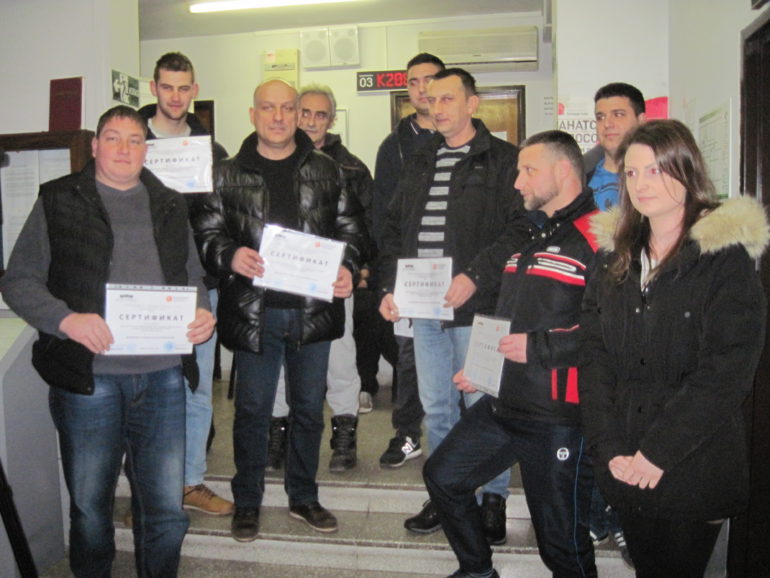 Uspešno završili obuku za viljuškariste