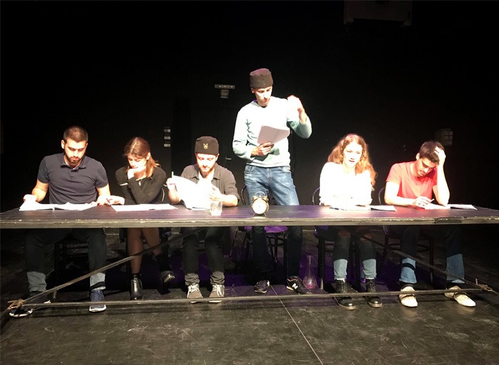 Javno čitanje drame „Flajšman“ Stefana Tajbla