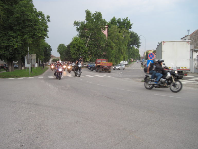 Moto skup u Inđiji okupio bajkere iz Srema i okruženja