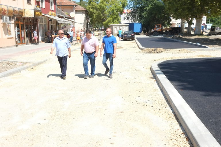 Asfaltiranje u Železničkoj ulici