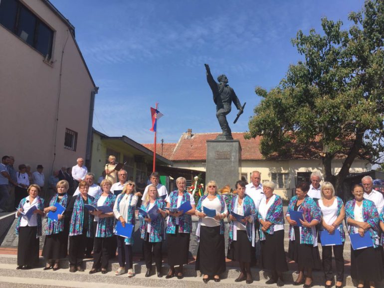 Divoš prošlost pamti