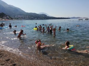 65373829_10217327384354253_6104408189984309248_n