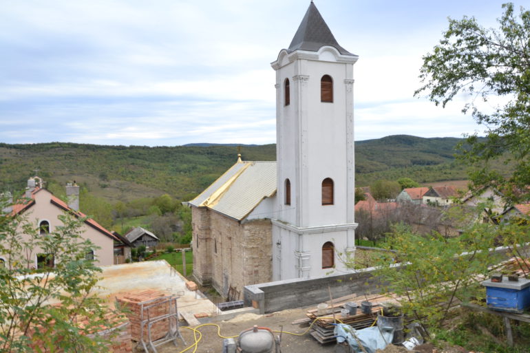 Selo sa stotinu stanovnika i četiri firme