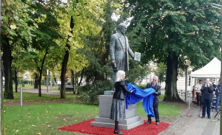 Otkriven spomenik Ćiri plemenitom Milekiću -prvom gradonačelniku Mitrovice