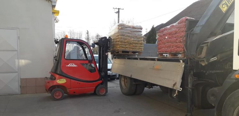 Donacija poljoprivredne apoteke Kubota