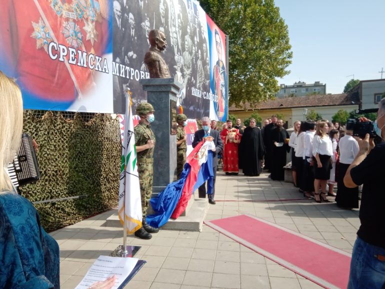 Otkriven spomenik Kralju Petru I