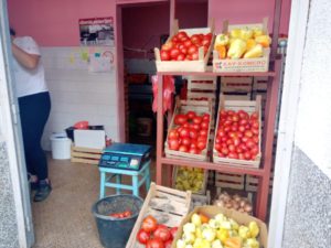 и парадајза и паприка