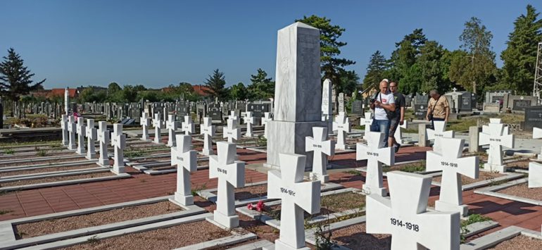 Srpsko vojničko groblje -manje poznato mesto velikih boraca