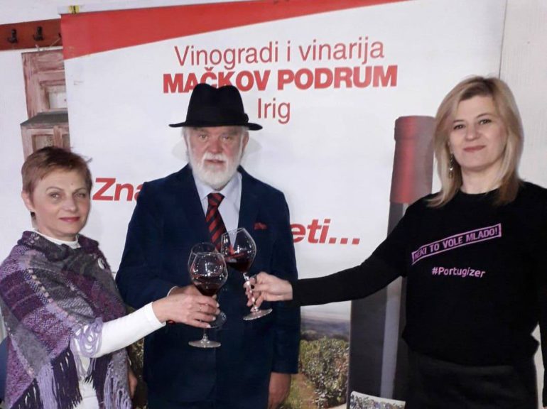 Dani mladog potugizera- Otvaranje prve boce mladog vina