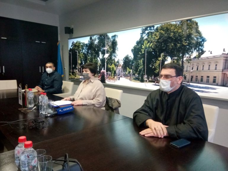 Epidemiološka situacija stabilnija, oprez za božićne praznike!