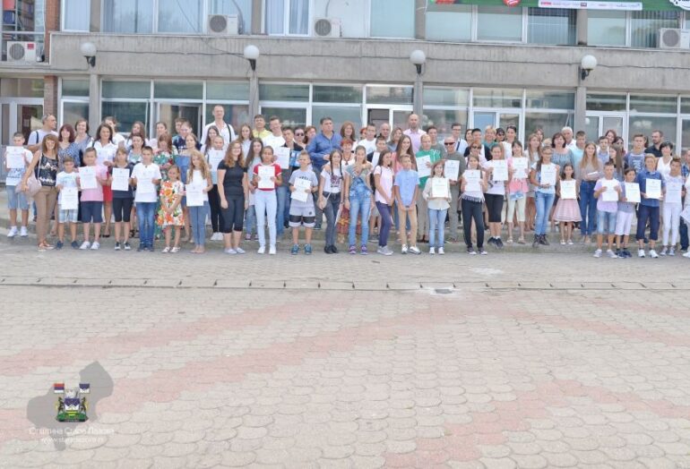 U utorak u 11 časova u pozorišnoj sali opština nagrađuje najbolje đake