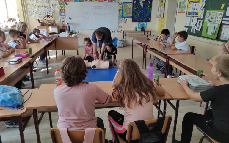 Prva pomoć deci – prva pomoć za decu