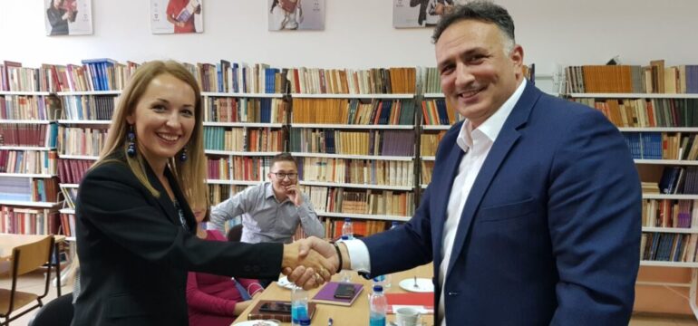 Delegacija mitrovačke Ekonomske škole „9. maj“ posetila Doboj