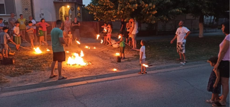 Petrovdanska lila, čista dečija radost