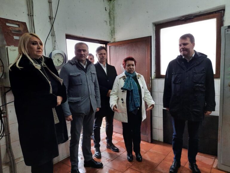 Mirović obišao fabriku vode u Beočinu