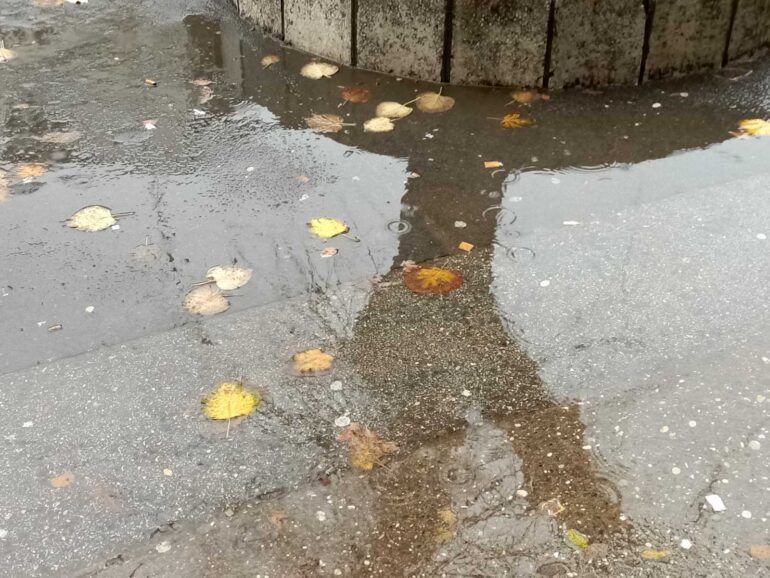 Pada od četvrtka, problemi sa kišnim odvodima