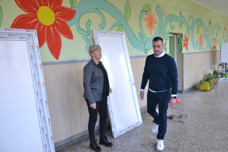 Nova stolarija u „Pinkijevoj“ školi