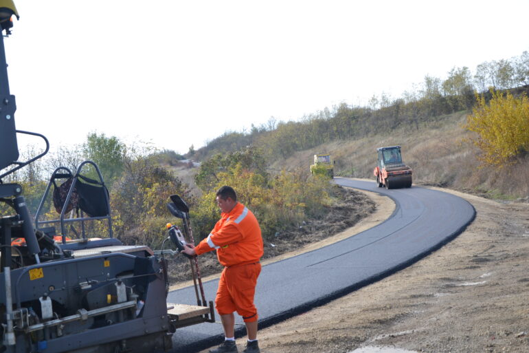 Iz Grgurevaca u Manđelos novim putem